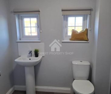 1 bedroom in a house share to rent - Photo 6