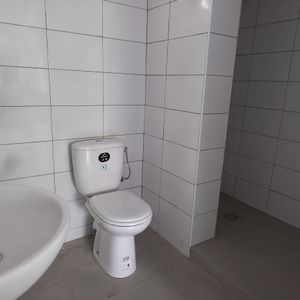 Location Appartement 1 pièce 27m² CAYENNE 97300 - Photo 2
