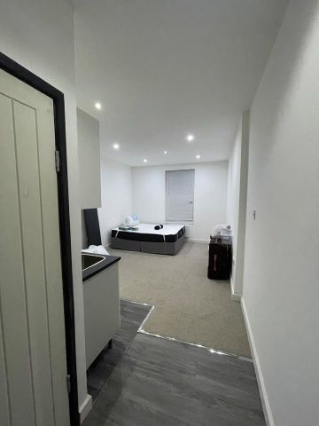 1 Bed Flat, Coniston Street, L5 - Photo 2
