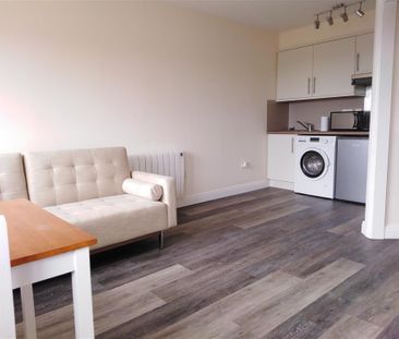 Wern Terrace, Port Tennant, SWANSEA - Photo 4