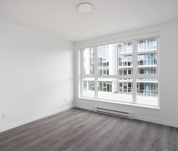 537 Foster Avenue, Coquitlam - Photo 6