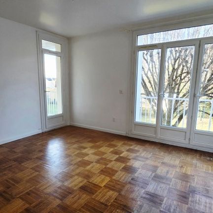 Location Appartement 2 pièces 54m² OLIVET 45160 - Photo 1