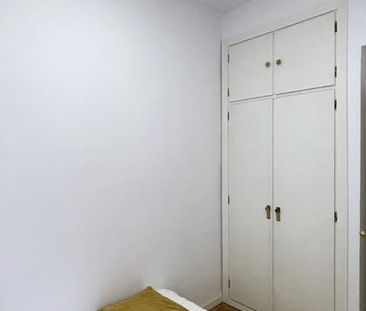 Calle de Bravo Murillo, Madrid, Community of Madrid 28020 - Photo 2