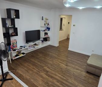 Inchiriez apartament - Fotografie 2