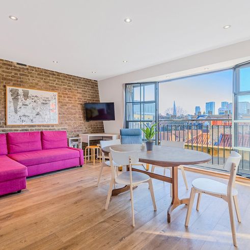 Newark Street - Photo 1