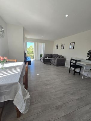 2 Bed Flat, Bennett Close, TW4 - Photo 1