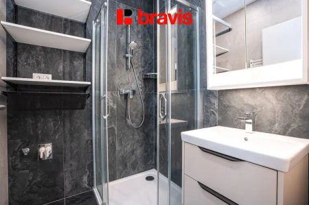 Pronájem bytu 3+kk, Brno - Heršpice, novostavba, částečně zařízené, terasa, ul. Komárovská - Photo 3