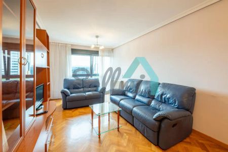 Piso de alquiler en Roma, HUCA - La Cadellada - Photo 3