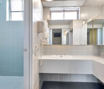 303/51-67 Rathdowne Street, Carlton VIC 3053 - Studio For Rent | Do... - Photo 2