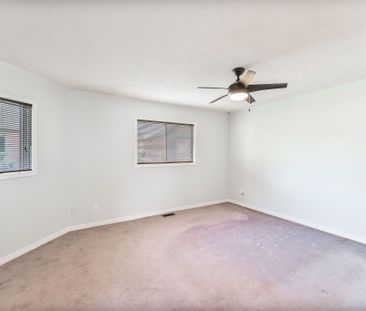 For Lease - 36 Bowler Street, Aurora, Ontario - Photo 6