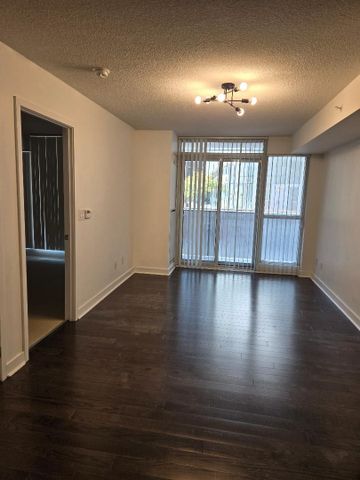 For Lease - 295 Adelaide Street Unit# 716, Toronto, Ontario - Photo 4