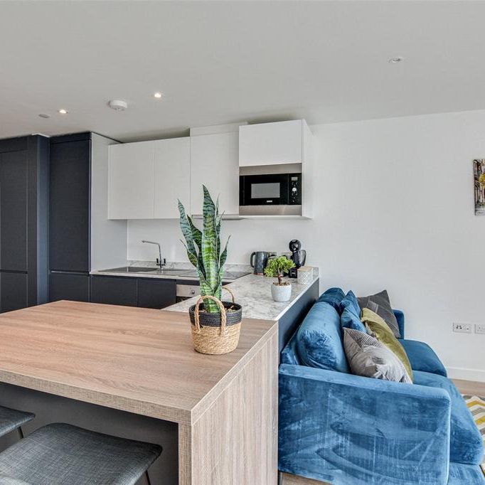 Studio to rent - Photo 1