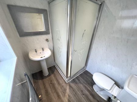 2 bedroom terraced house to rent - Photo 3