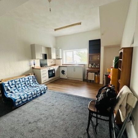 Pembroke Dock, Pembroke Dock, SA72 - Photo 1