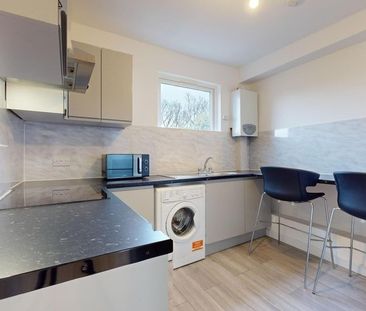 Room in a Shared House, St. Thomas's Road, N4 - Photo 1