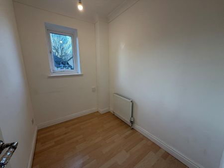 3 bedroom terraced house to rent - Photo 5