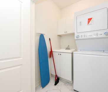 For Lease - 38 Silver Meadow Gdns Gardens, Hamilton, Ontario - Photo 3