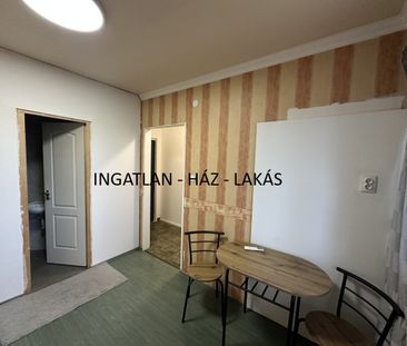 Kiadó felújított lakás - Budapest XVI. kerület - Fotó 2