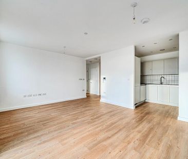 1 bedroom flat to rent - Photo 2