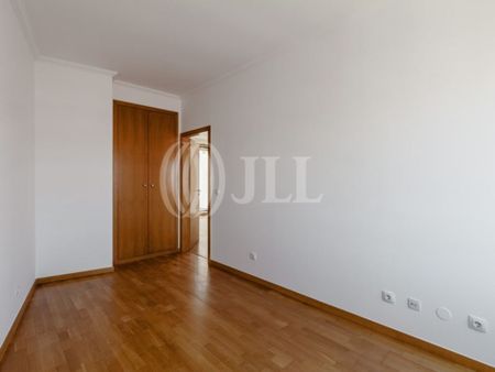 4 room luxury Flat for rent in Parque das Nacoes, Lisbon - Photo 3