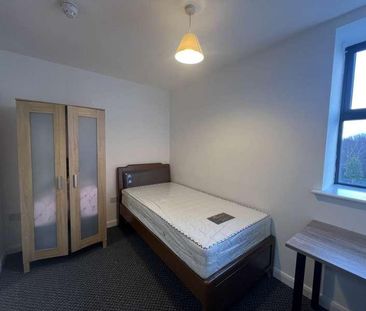 En-suite Room, In Gardner Street, Salford, M6 - Photo 5