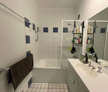 Fully furnished one bedroom apartment at beach front - Photo 6