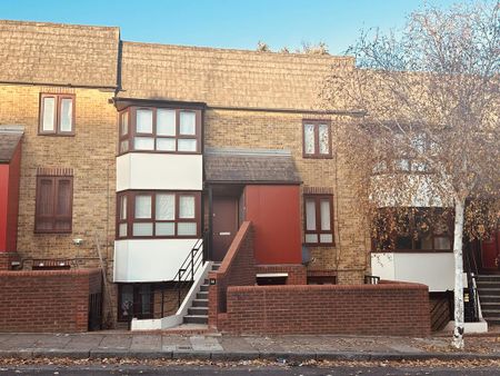 2 bedroom maisonette to rent - Photo 2