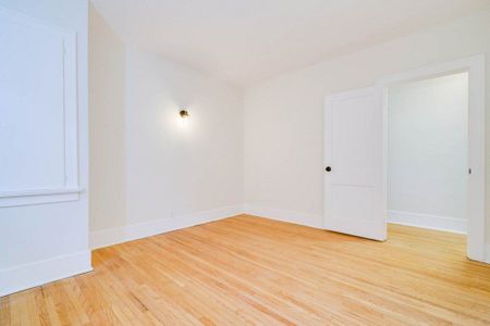 For Lease - 18 Golfdale Road Unit# 2, Toronto, Ontario - Photo 2
