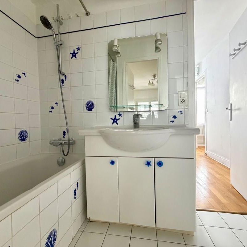 Location Appartement 3 pièces Meublé 61m² PARIS 11ème - Photo 1