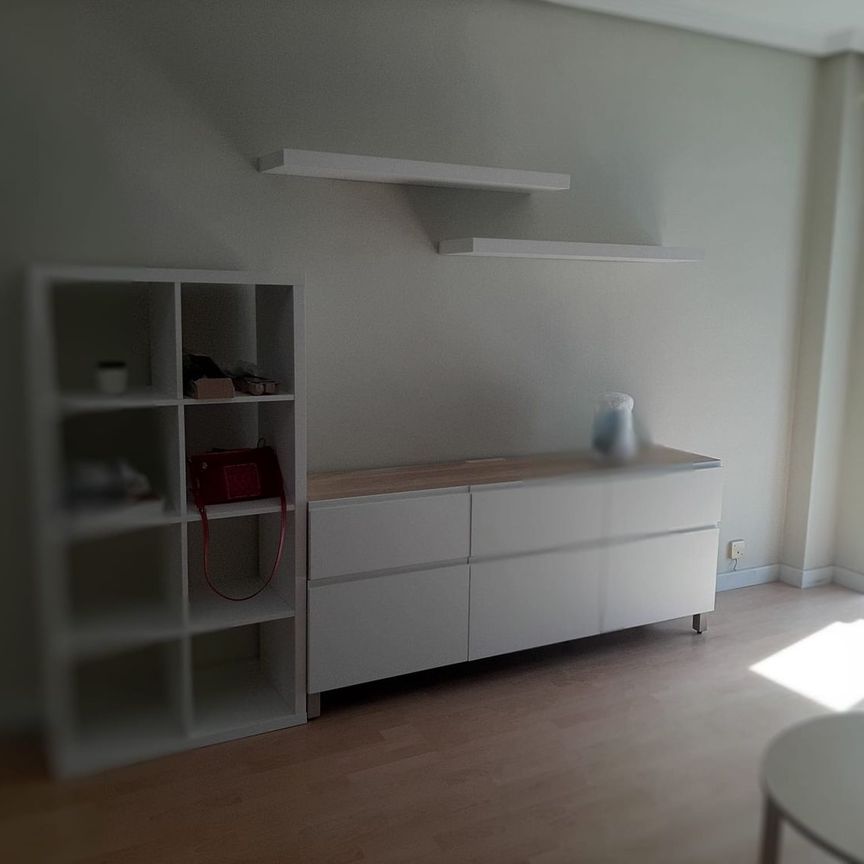 Alquiler de piso en La Trinidad - Photo 1