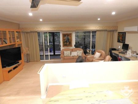 AVAILABLE NEXT WEEK - Photo 3