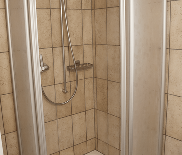 Grosszügige 4.5 Zimmer Wohnung in saniertem Bauernhaus mit Charme - Photo 5