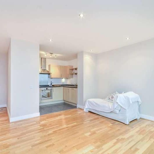 Albemarle Road, Beckenham, BR3 - Photo 1