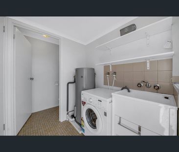 3/196 Auckland Street, Gladstone Central, Qld 4680 - Photo 4