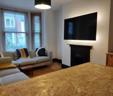 York Street, Rugby, Warwickshire, CV21 - Photo 3