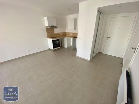 Location Appartement 2 pièces 40m² HYERES 83400 - Photo 4