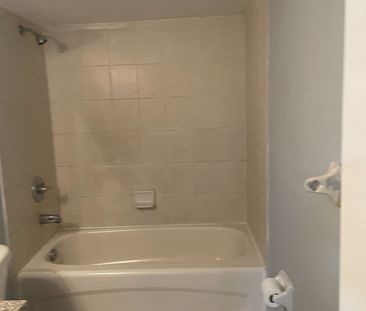 For Lease - 58 Portstewart Crescent Unit# BSMT, Brampton, Ontario - Photo 4