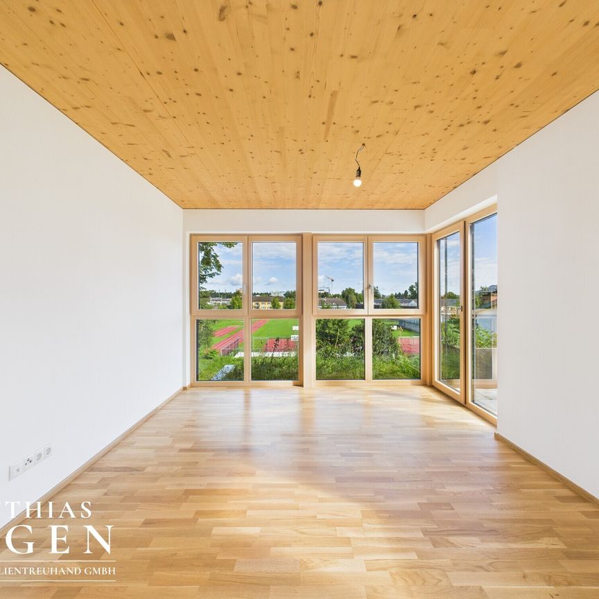 Wohnen im Grünen: 3-Zimmer-Gartenwohnung mit 200 m² Freiraum - Photo 1