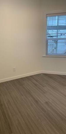 Micro Suite For Rent - Photo 1