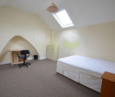 5 bedroom terraced house to rent - Photo 1