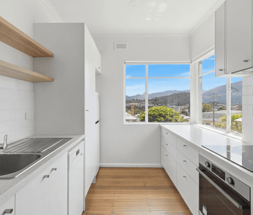 Renovated Unit Within Walking Distance of Main Street - Photo 4