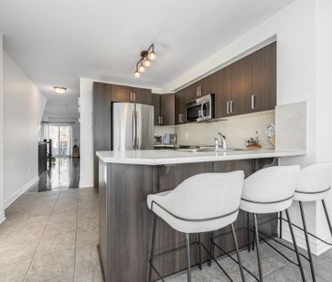 For Lease - 2391 Esprit Drive, Orleans - Cumberland and Area, Ontario - Photo 3