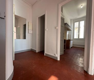 Location appartement Marseille 5ème (13005) - Photo 4