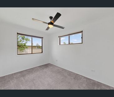 Modern 3-Bedroom Home With Air Conditioning & Covered Patio - 3 Min... - Photo 3