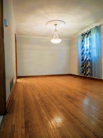 For Lease - 176 Conlins Road Unit# Main, Toronto, Ontario - Photo 3