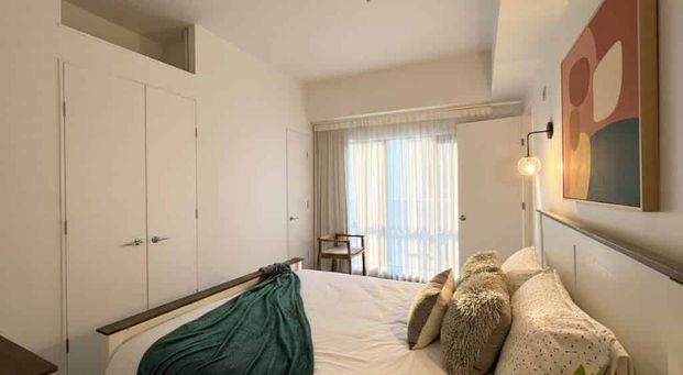 1 Bedroom, 1 Study in Soho Apartment on High S... - Photo 1