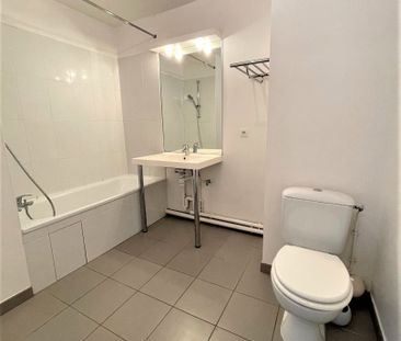 Location Appartement 2 pièces 39m² - Photo 2