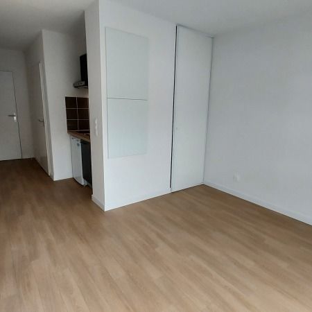 Location Appartement 1 pièce 22m² JOUE LES TOURS 37300 - Photo 1
