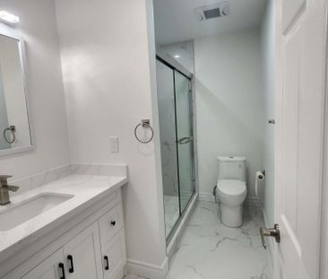 For Lease - 42 Cartier Crescent, Richmond Hill, Ontario - Photo 3