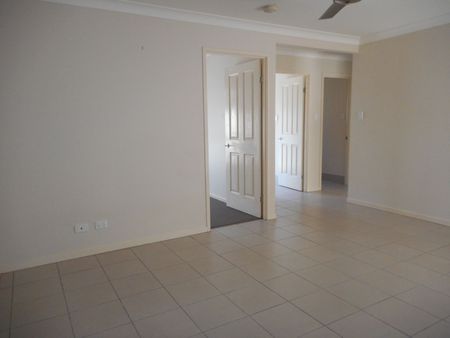 BEAUTIFUL HOME WITH HUGE ENTERTAINMENT AREA! - Photo 5